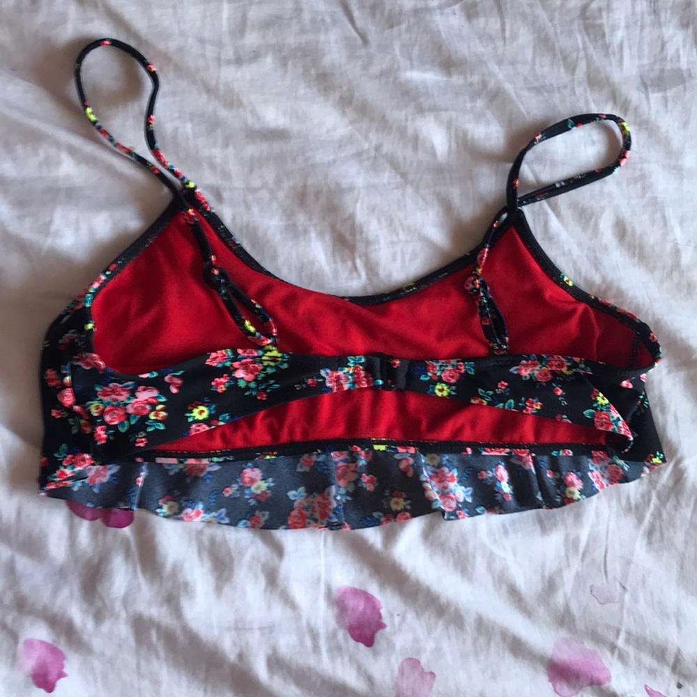 Swim suit - Picture 5 of 5